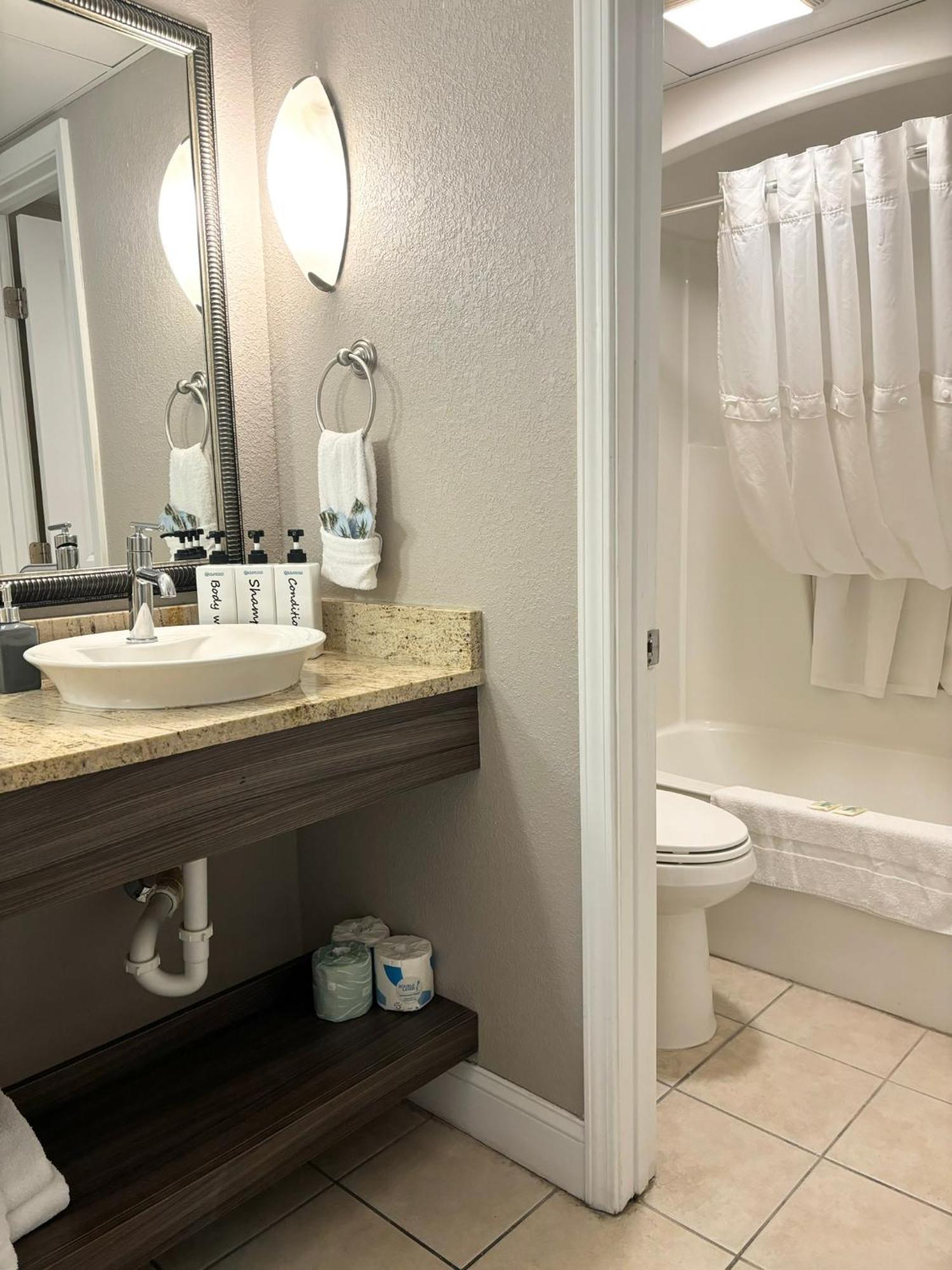 Azure Bliss Oceanfront Condo Sleeps 6 Μιρτλ Μπιτς Εξωτερικό φωτογραφία