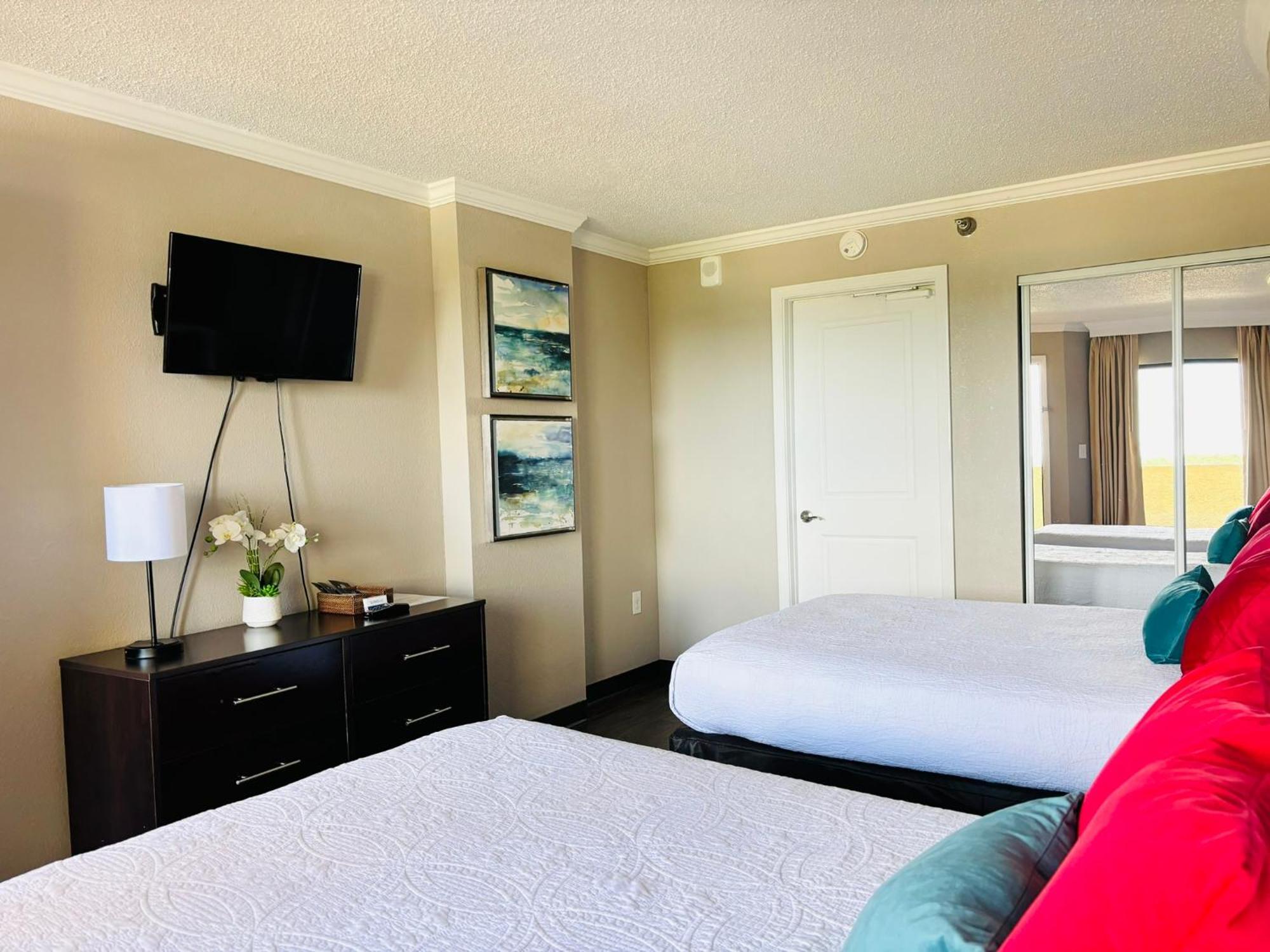 Azure Bliss Oceanfront Condo Sleeps 6 Μιρτλ Μπιτς Εξωτερικό φωτογραφία